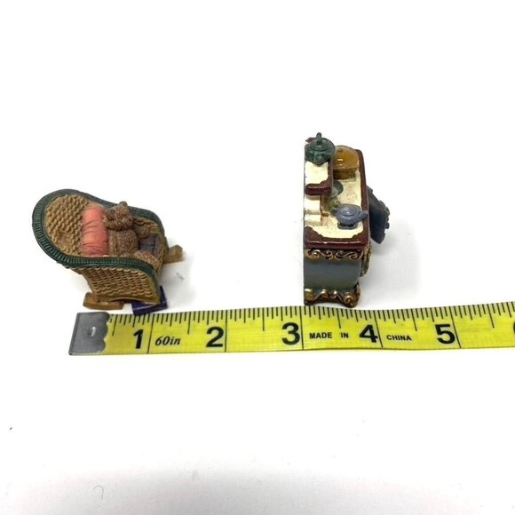 Avon Victorian Memories Dollhouse Stove, Wicker Rocking Chair, Flower Pot - Picture 3 of 9